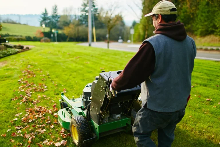 Weather Contingency Planning for Houston Landscapers 2026